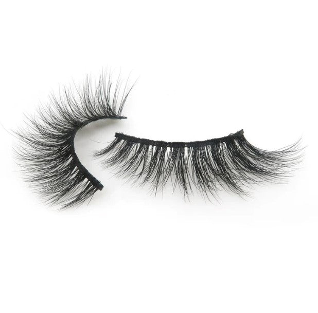 FALSE EYELASHES