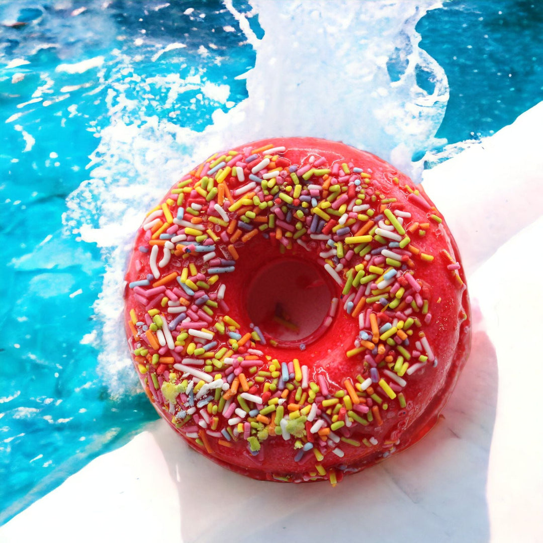 Aromatic Strawberry Banana Bath Bomb Donut