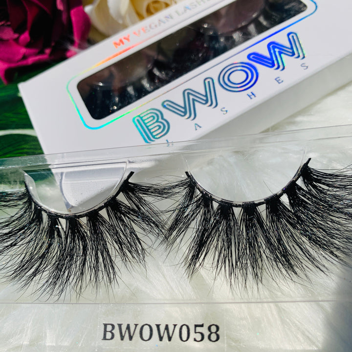 Enhancing 5D Mega Volume Lashes BWOW043