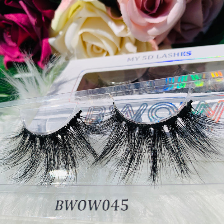 Enhancing 5D Mega Volume Lashes BWOW045