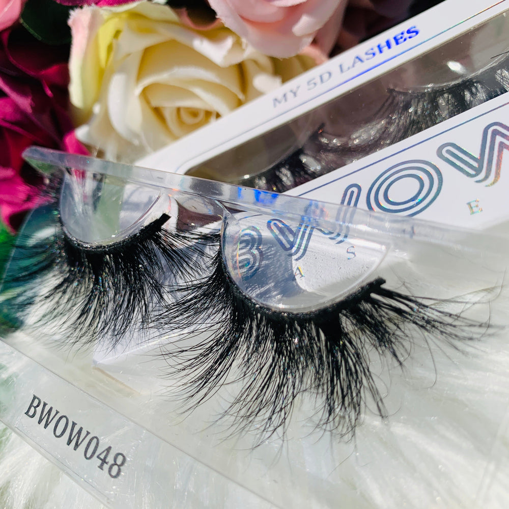 Enhancing 5D Mega Volume Lashes BWOW048