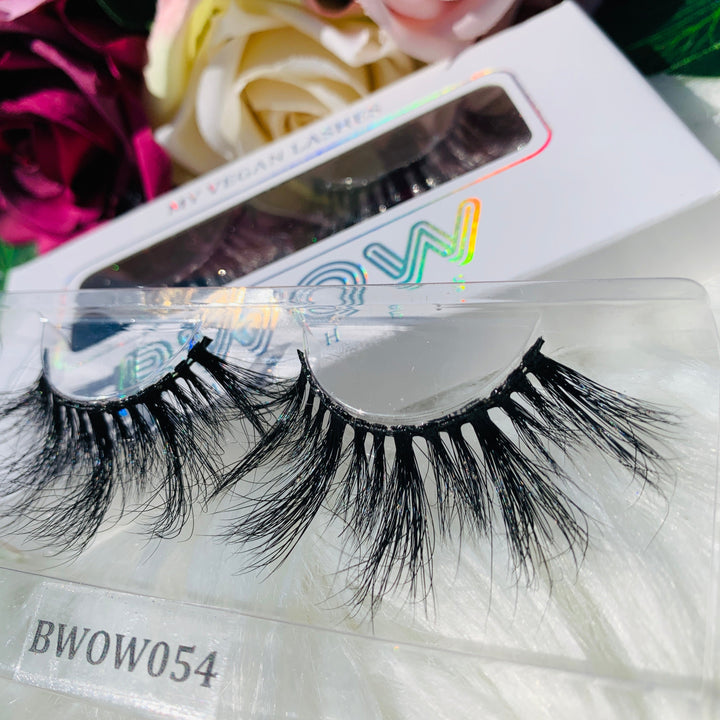 Enhancing 5D Mega Volume Lashes BWOW054