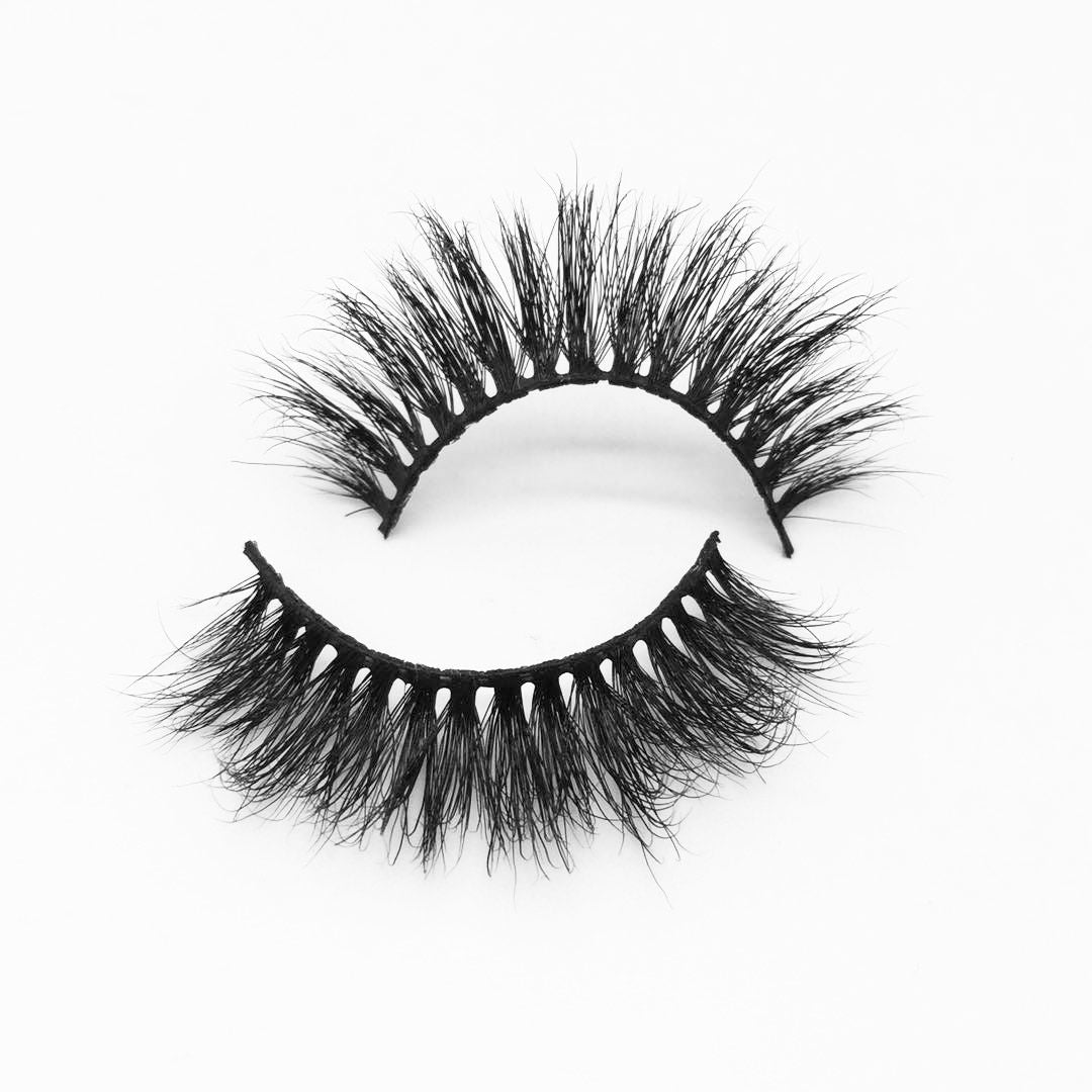 Premium Super Curl Strip Lash Falsies: Effortless Curl Perfection BWOW086