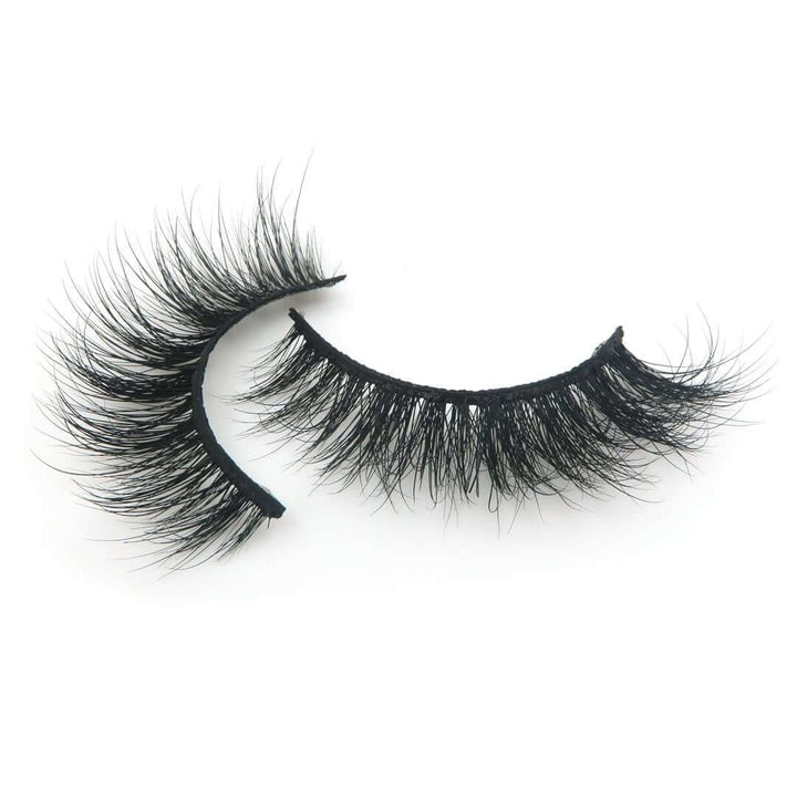 3D STRIP LASHES SIDE BY SIDE IN CODE BWOW005 BY BWOW Cosmetics ON A WHITE SURFACE